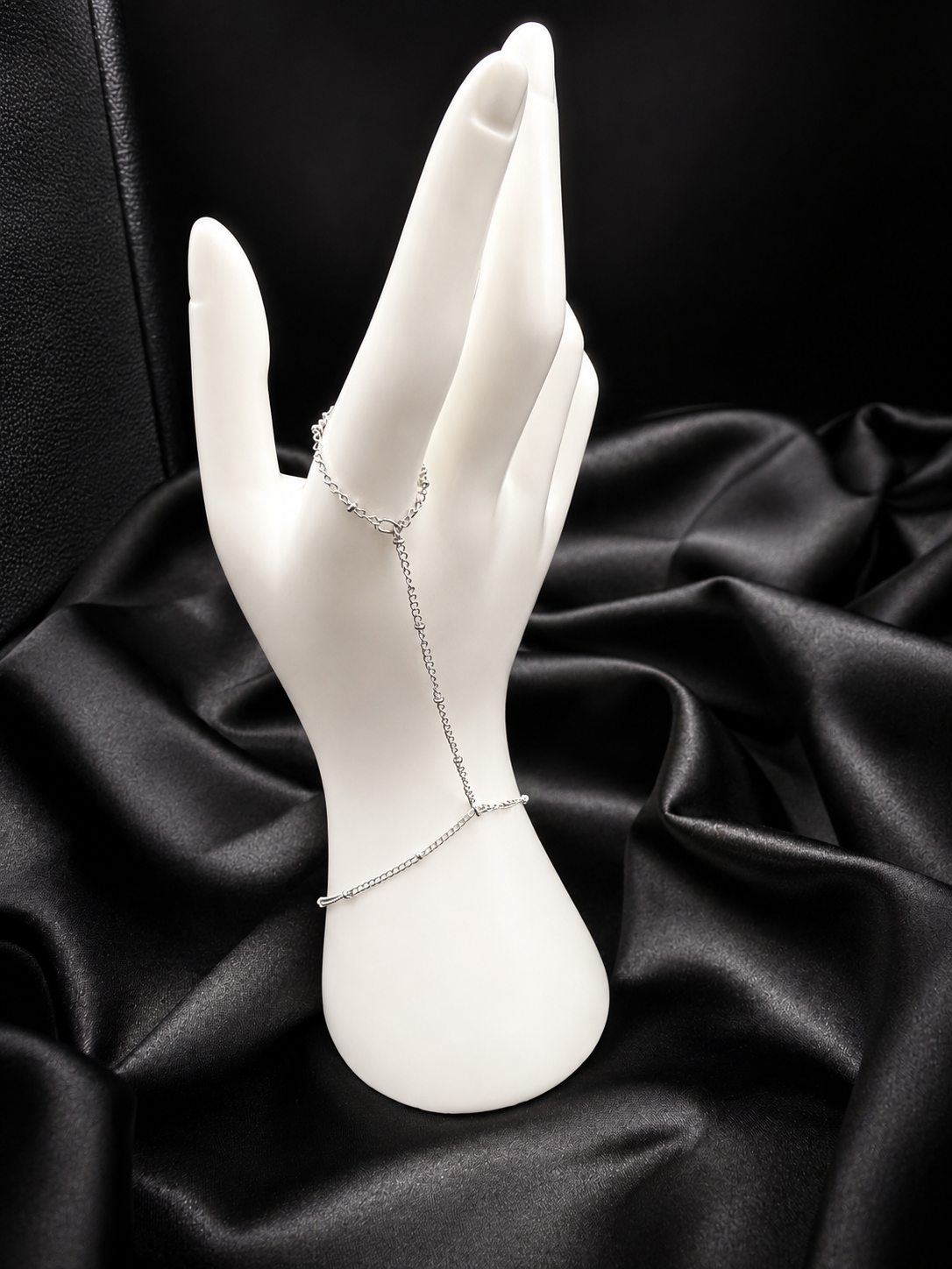 Minimalist Hand Chain