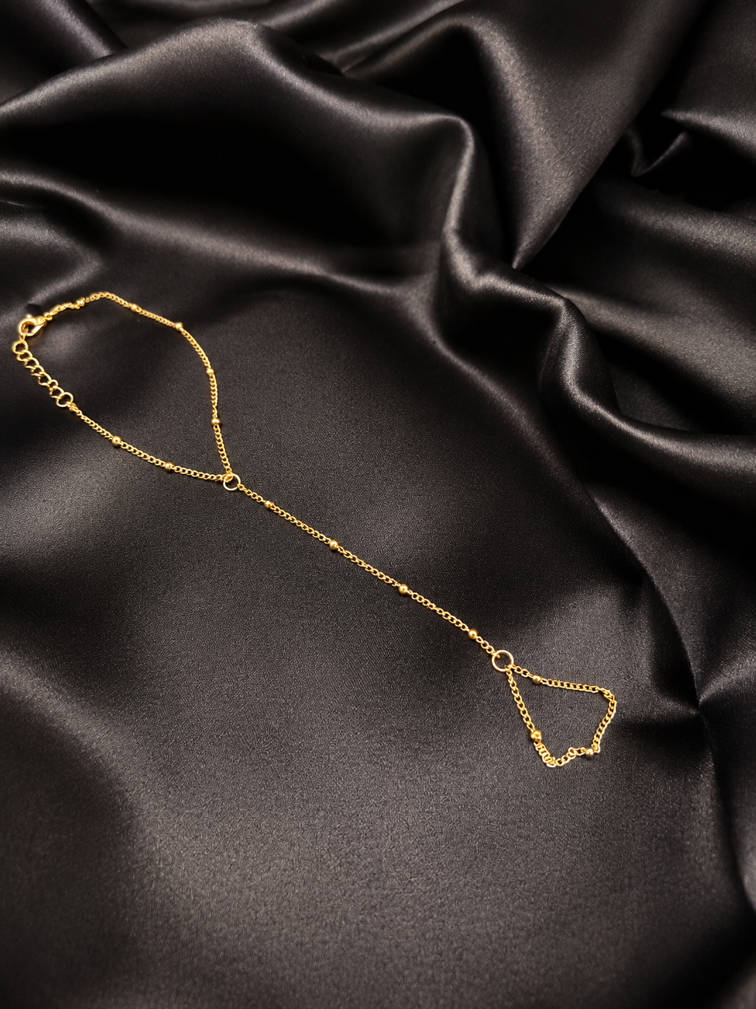 Minimalist Hand Chain