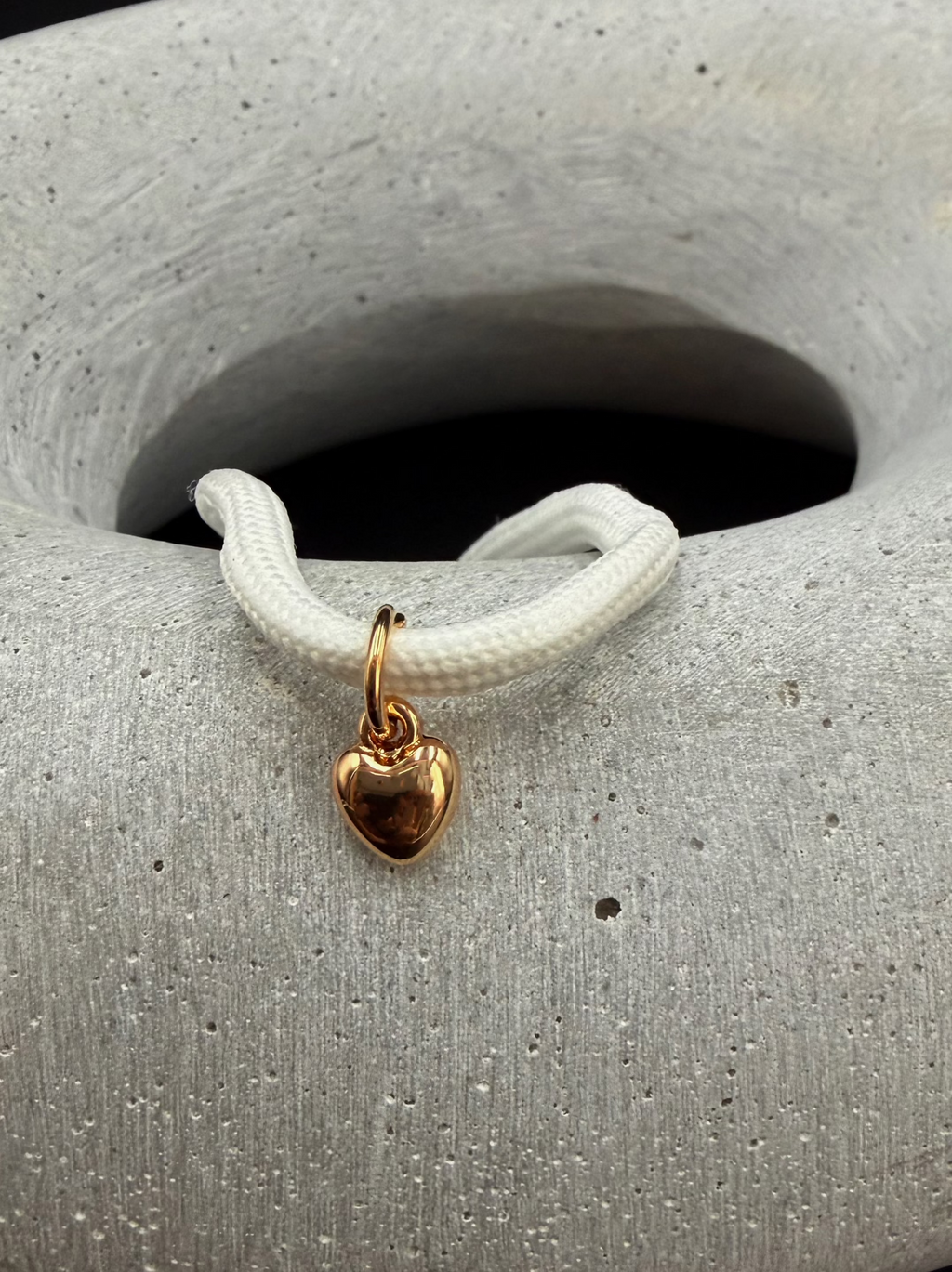 Dangling Golden Heart Shoelace Charm